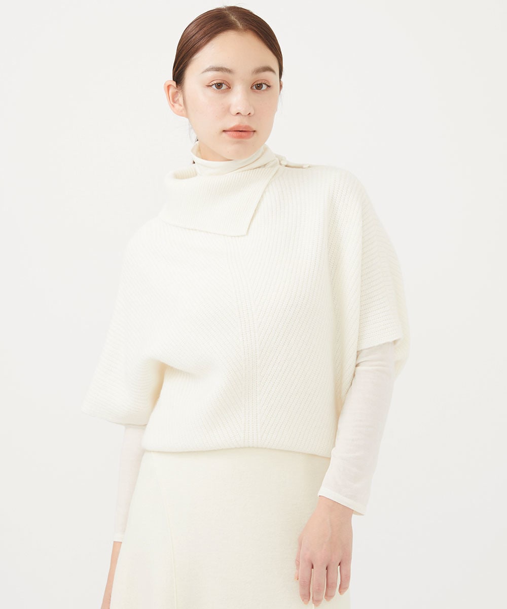 Asymmetrical high collar knit