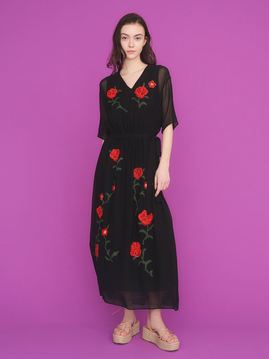 Rose embroidery chiffon dress