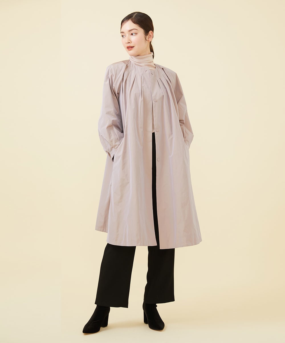 Silky taffeta coat