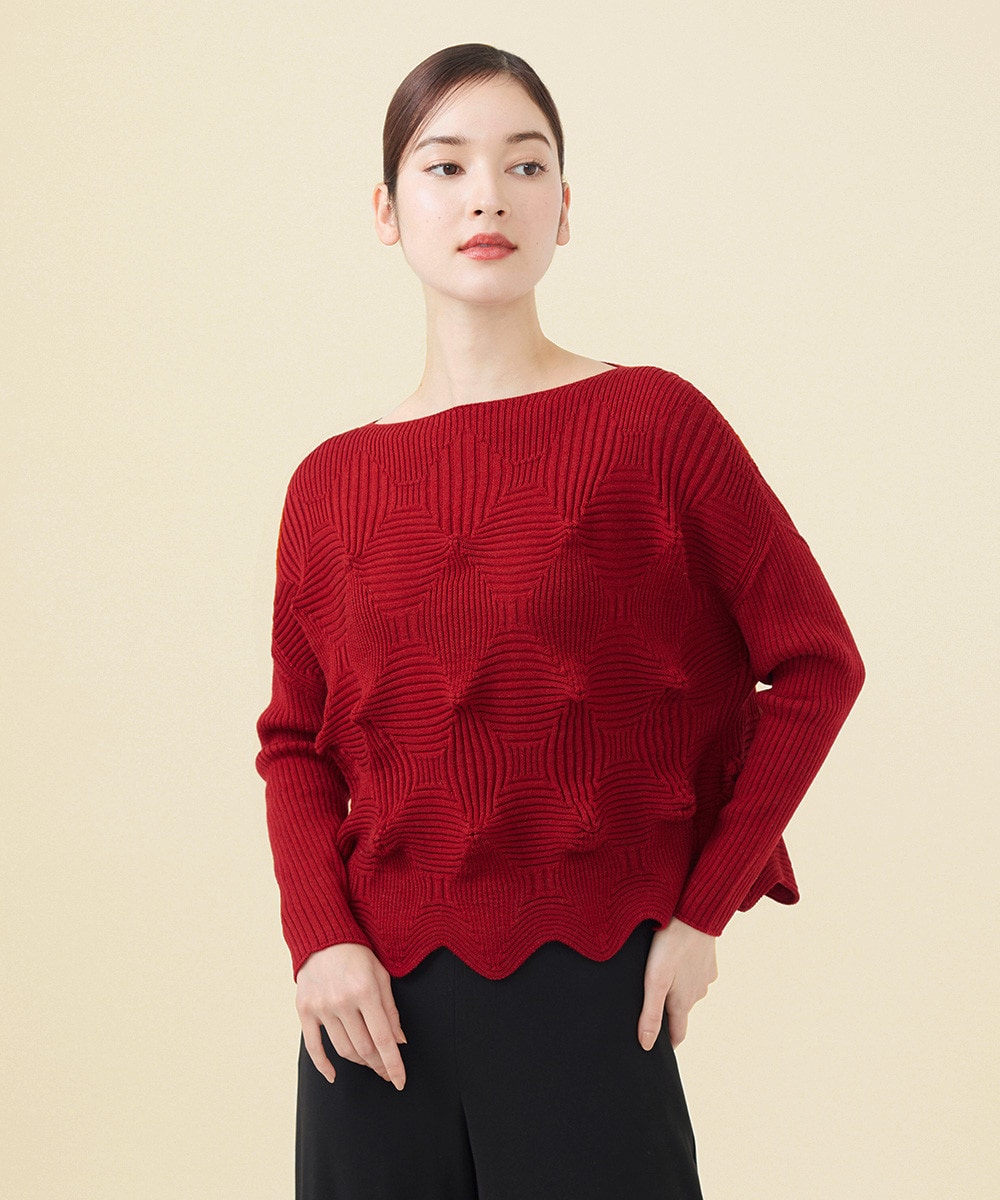 Wave design pullover