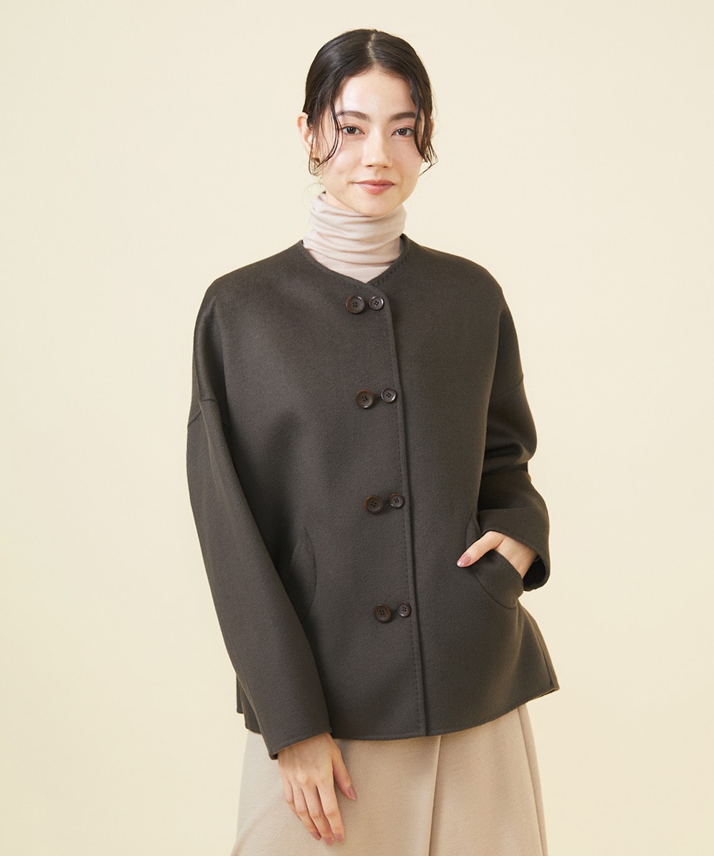 Double button short coat