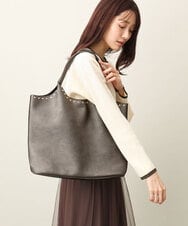 インナーバッグ付き]スタッズデザイントートバッグ(トートバッグ) | MK MICHEL KLEIN BAG(MK ミッシェルクラン バッグ )｜イトキンオンラインストア