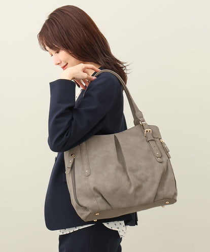 BKBAA26160 MK MICHEL KLEIN BAG [2WAY]タックラウンドトートバッグ