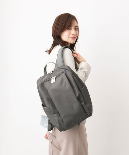 BKRAA03170 MK MICHEL KLEIN BAG フロントタックデザインリュック