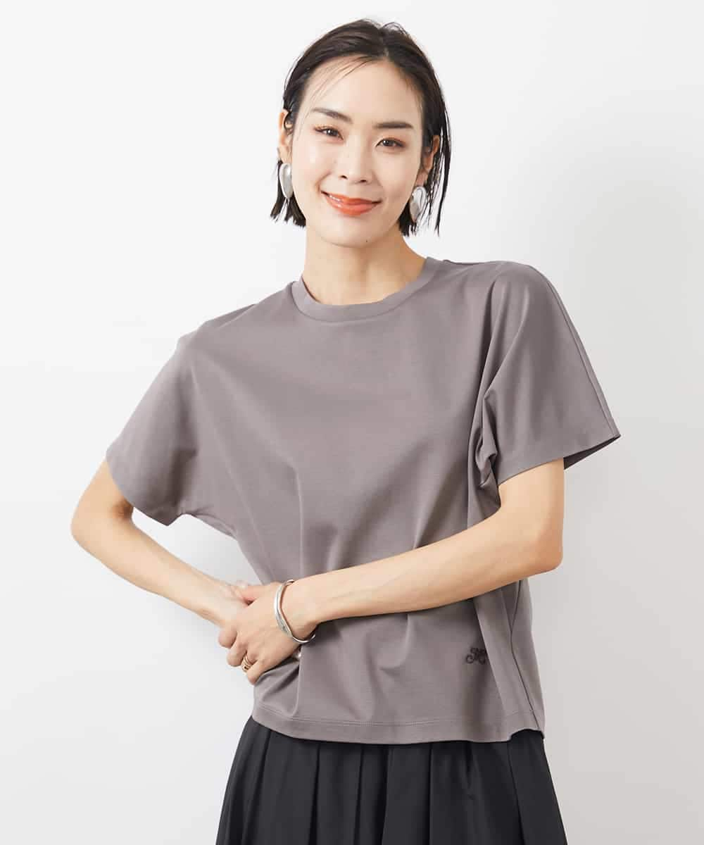 FMKGA05150 MICHEL KLEIN(ミッシェルクラン) ワンポイント刺繍Tシャツ ブラック