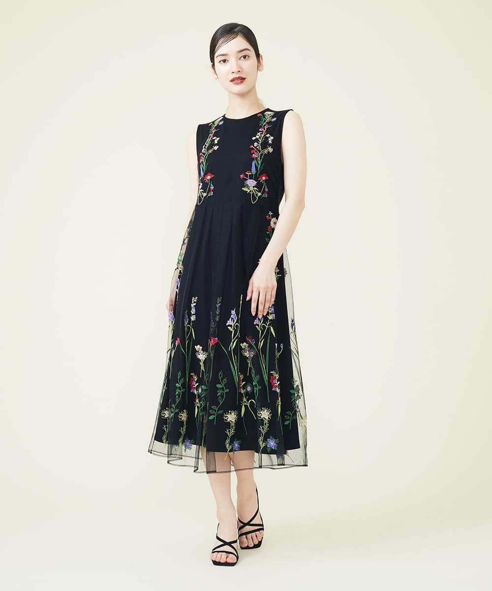 フラワー刺繍チュールドレス(ドレス) | Sybilla(シビラ)｜イトキン