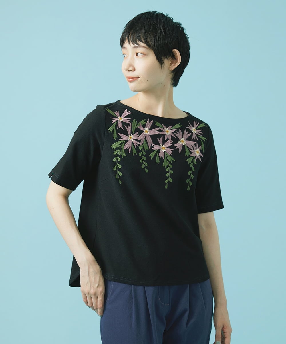 Petalo フラワー刺繍カットソー(カットソー・Tシャツ) | Jocomomola