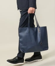 KT5AA70034 a.v.v MEN(アー・ヴェ・ヴェ) トートバッグ【ドコデモBAGシリーズ】 ネイビー