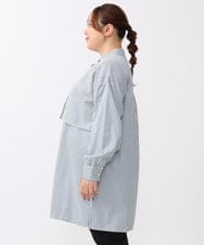 OLEAA28119 eur3(エウルキューブ) 【WEB先行販売】【大きいサイズ/soso×eur3】ケープ風ストライプシャツ ネイビー(57)