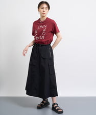 ZMKHW66049 al'aise modulation(アレーズモジュレーション) フロッキーロゴTシャツ レッド